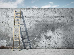 4 Common Customer Service Obstacles (Plus How to Fix Them) 4 Common Customer Service Obstacles (Plus How to Fix Them)