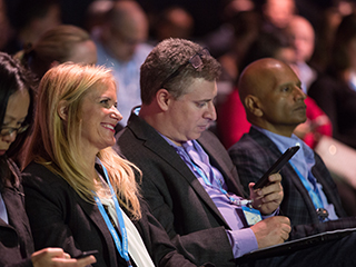 Download the Dreamforce Events Mobile App for the Best Dreamforce Experience