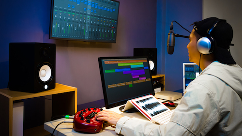 The Podcasting Primer for Marketers: 10 Tips to Add Audio to Your Marketing Strategy
